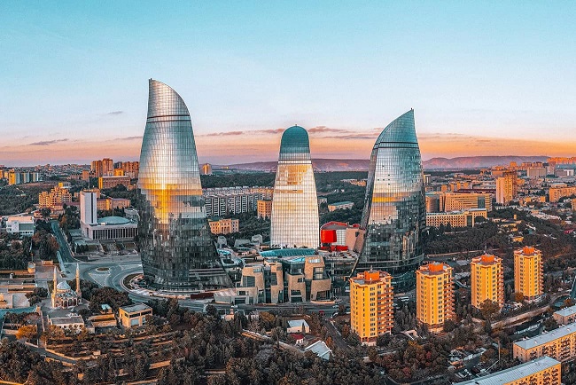 baku-tour-best-places-visit-in-baku-cityscape