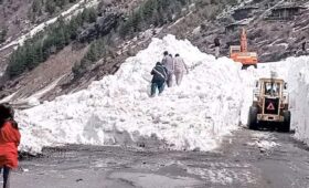 naran-roads-2023