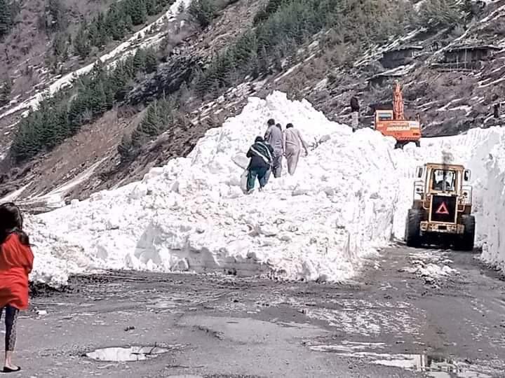 naran-roads-2023