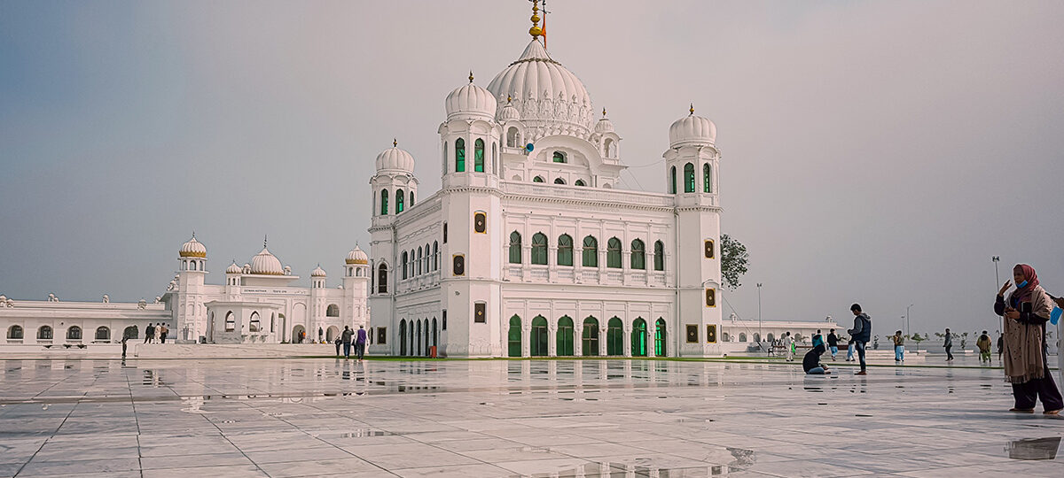 sikh-yatra-pilgrims-tours-pakistan-2