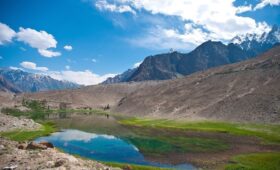 borith-lake-hunza