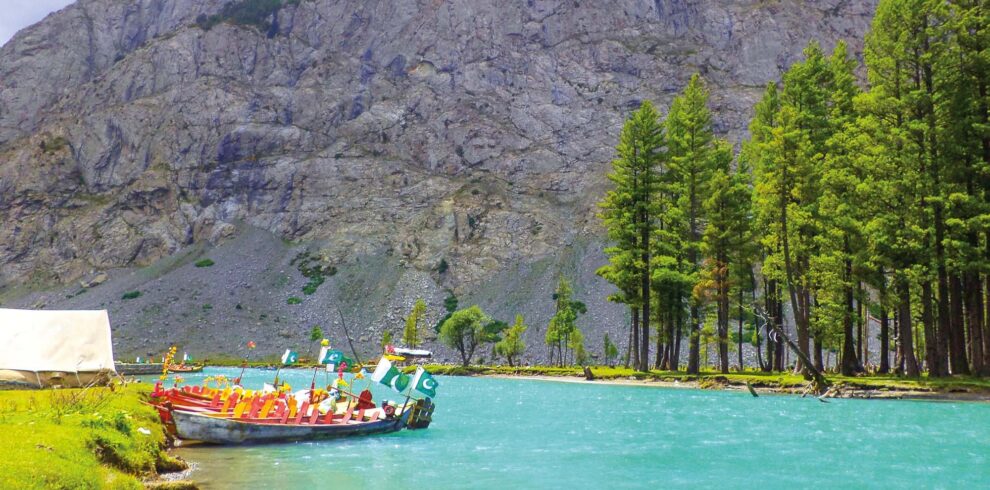 15 Days Family Tour Package To Swat | Hunza |Skardu | Neelum Valley